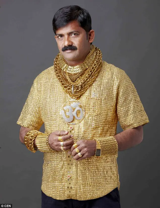 Wealthy Indian Datta Phuge spends £14,000 on a shirt made of GOLD to impress the ladies | Daily Mail Online